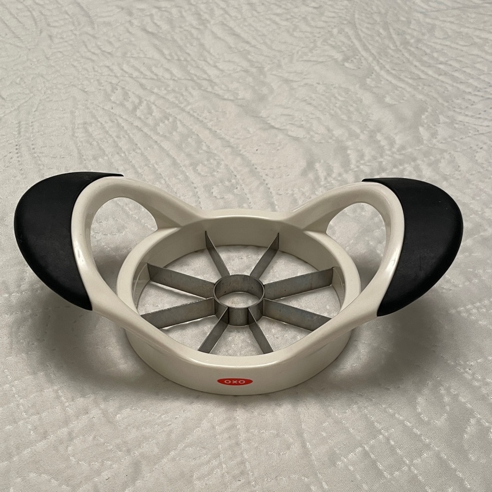 OXO GOOD GRIPS Apple Slicer Apple Corer Kitchen Gadgets